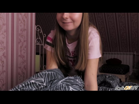 ❤️ ʻOmi loa ʻo Blondie i kāna BFF a loaʻa ka ʻume i loko o kona waha ️ Porn video ia makou ❌️